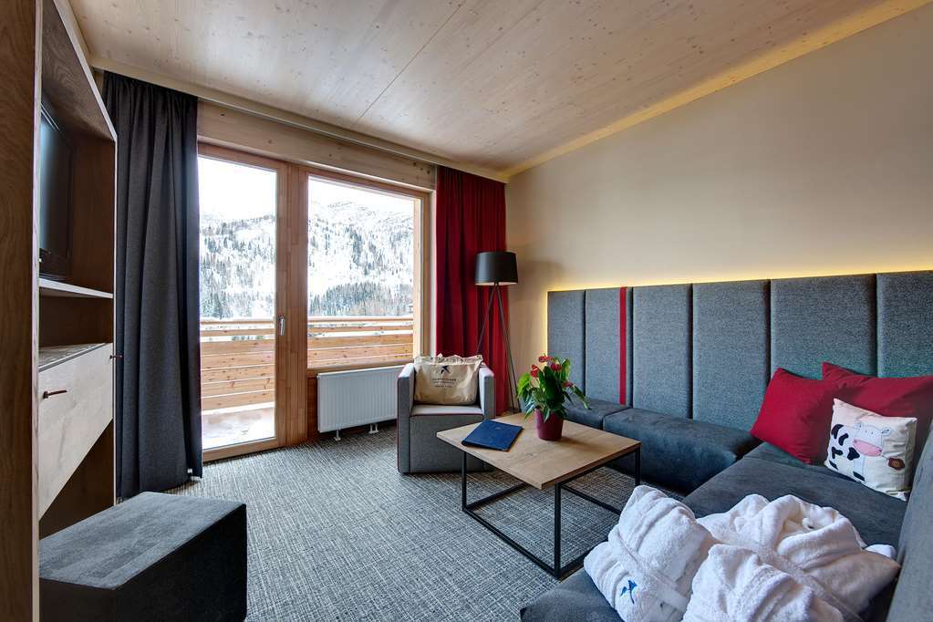 Falkensteiner Family Hotel Sonnenalpe Sonnenalpe Nassfeld Quarto foto